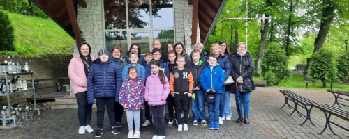 Pielgrzymka dzieci komunijnych do Wąwolnicy i Kazimierza Dolnego