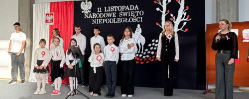 Święto Odzyskania Niepodległości - "Szkoła do hymnu"